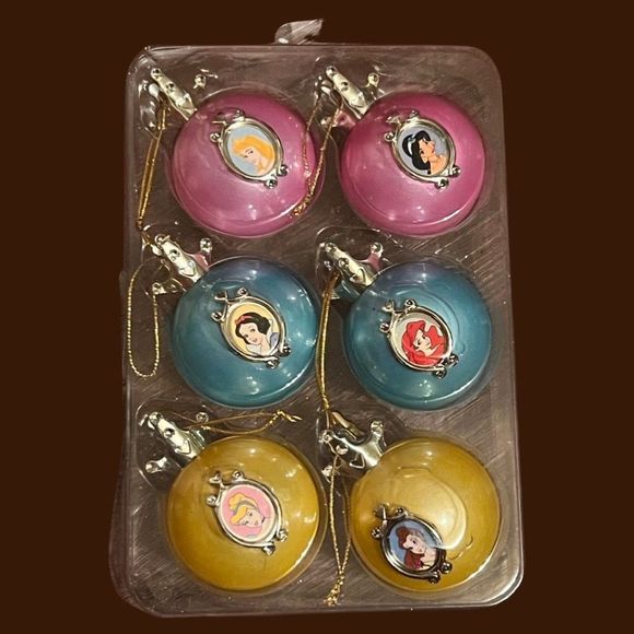 Disney Princess Plastic Christmas Tree Ornaments Belle Ariel Snow White Jasmine - Picture 1 of 2